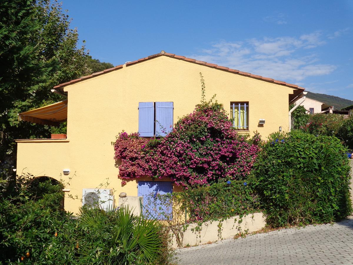 Villa Petra Sainte-Maxime Esterno foto