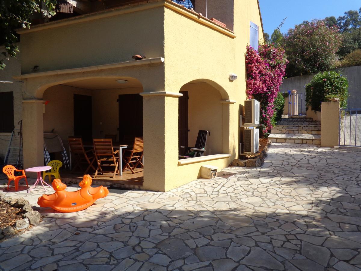 Villa Petra Sainte-Maxime Esterno foto